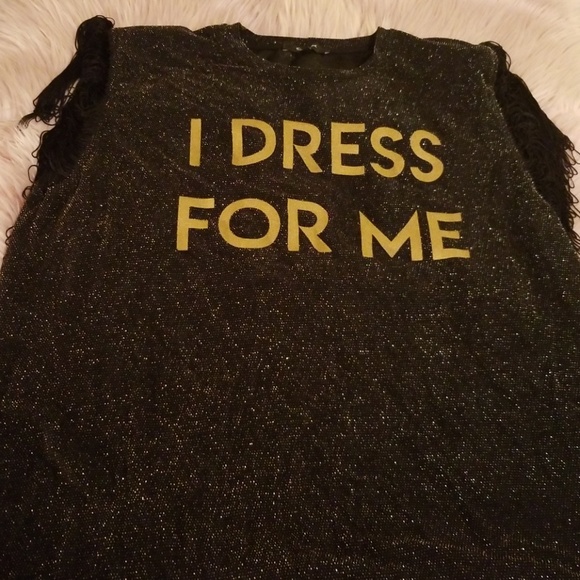 "I DRESS FOR ME" Shirt - Picture 4 of 6